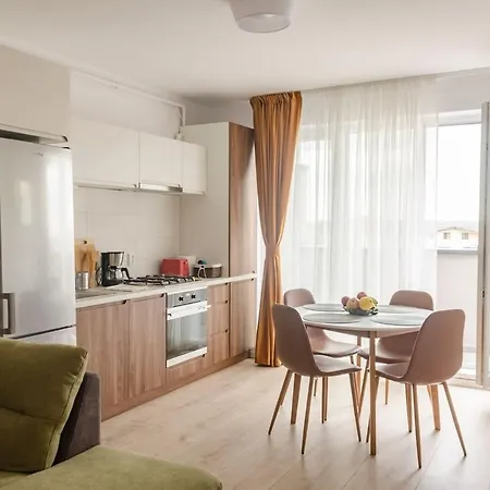 Paul'S Place. New Rooftop Apartment In Downtown סיביו מראה חיצוני תמונה