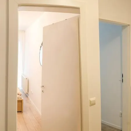Paul'S Place. New Rooftop Apartment In Downtown סיביו מראה חיצוני תמונה