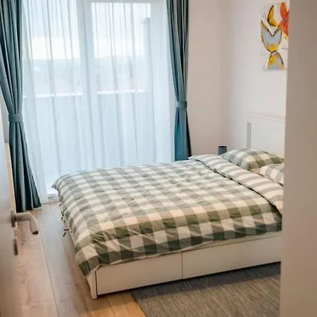 Paul'S Place. New Rooftop Apartment In Downtown סיביו מראה חיצוני תמונה
